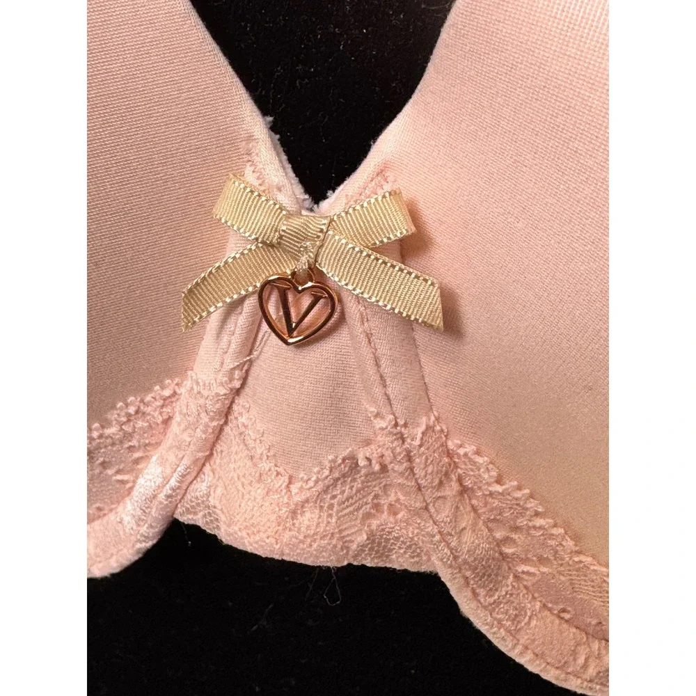 Victorias Secret Perfect Coverage Bra 36DD Nude Pink Lace Trim Underwire‎ 423